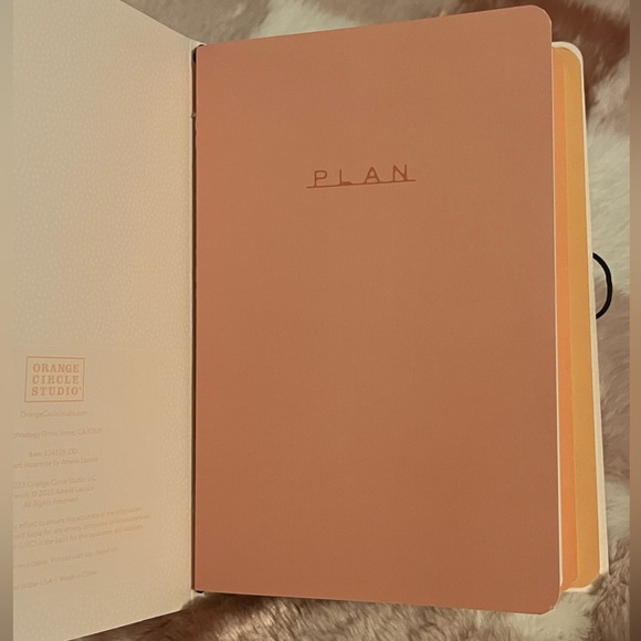 12 month “Be your best self” planner set - Picture 4 of 11